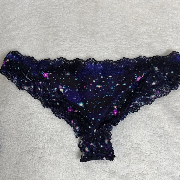 PINK Victoria's Secret Starry Night Lingerie Set - Picture 6 of 9